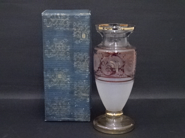 ボヘミアグラス　ガラス花瓶